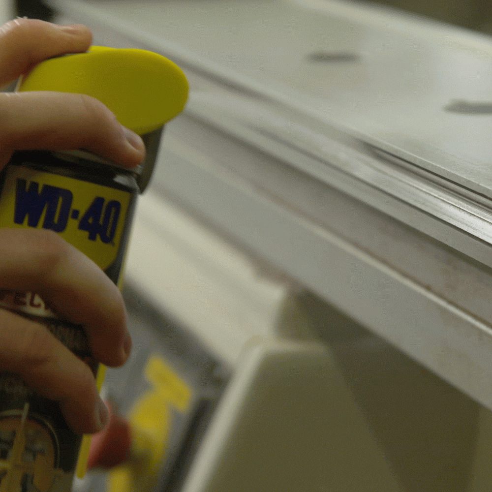 WD40_SPECIALIST_HIGH_PERFORMANCE_SILICONE_LUBRICANT_400ML