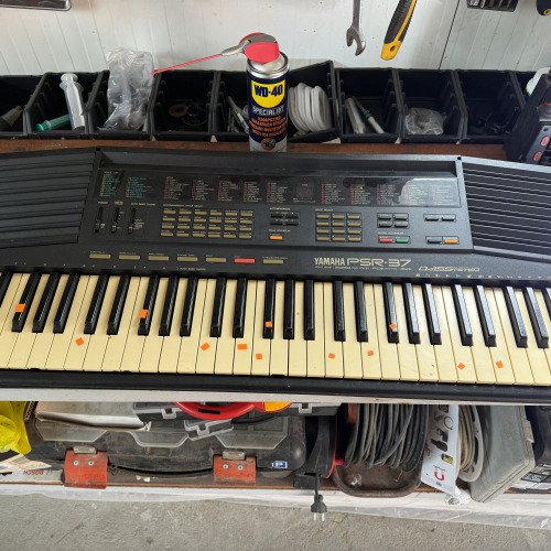 Reparare orgă yamaha