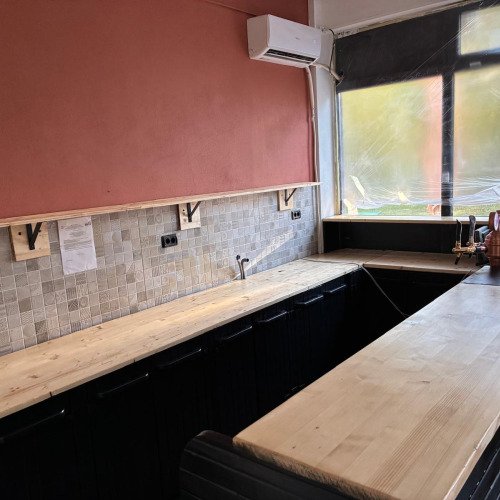 Recondiționare mobilier bar