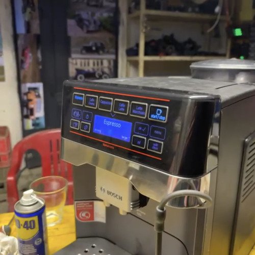 Reinvierea unui espressor Bosch cumparat din piata de vechituri