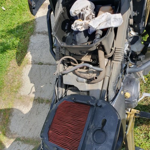 Generál serviz moto.ungere lubrifiere.intretinwre prevenire ruginire..