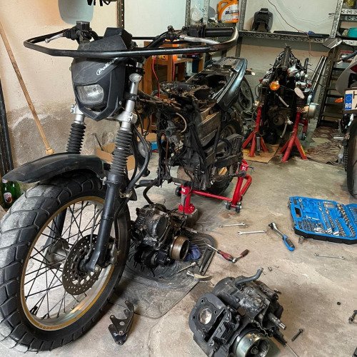 Restaurare completa moto Yamaha TW 125