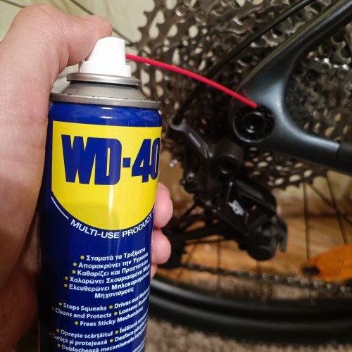 Deblocare / desțepenire ax spate la bicicletă