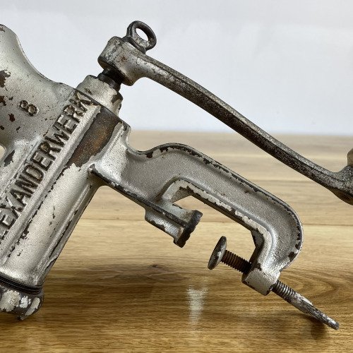 Restaurare maşină de tocat Alexanderwerk din 1939